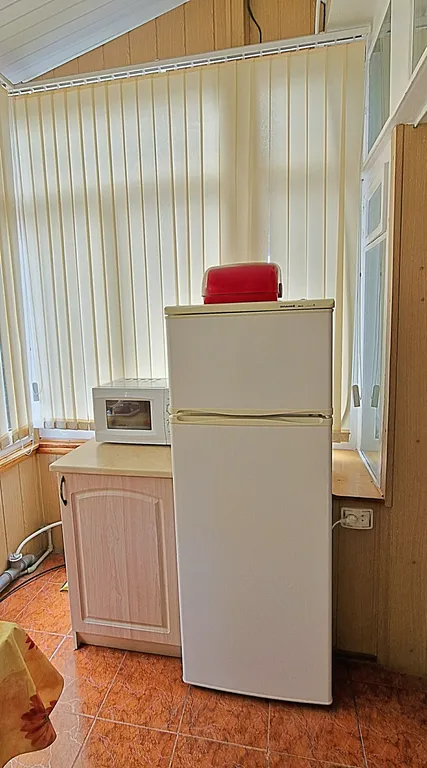 Комната с балконом в старинном доме