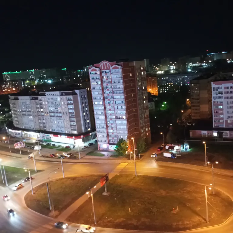 Квартира в новом доме с огороженной территорией рядом с кардиоцентром