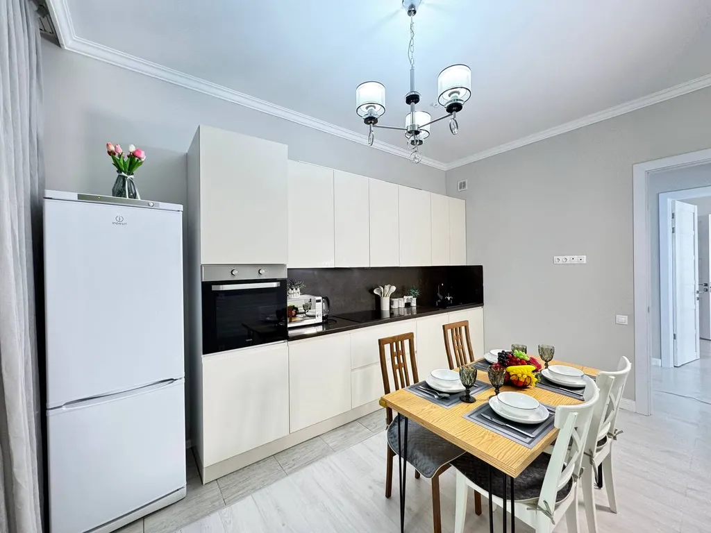 2-комнатная в жк 4you, рядом с тц Mega