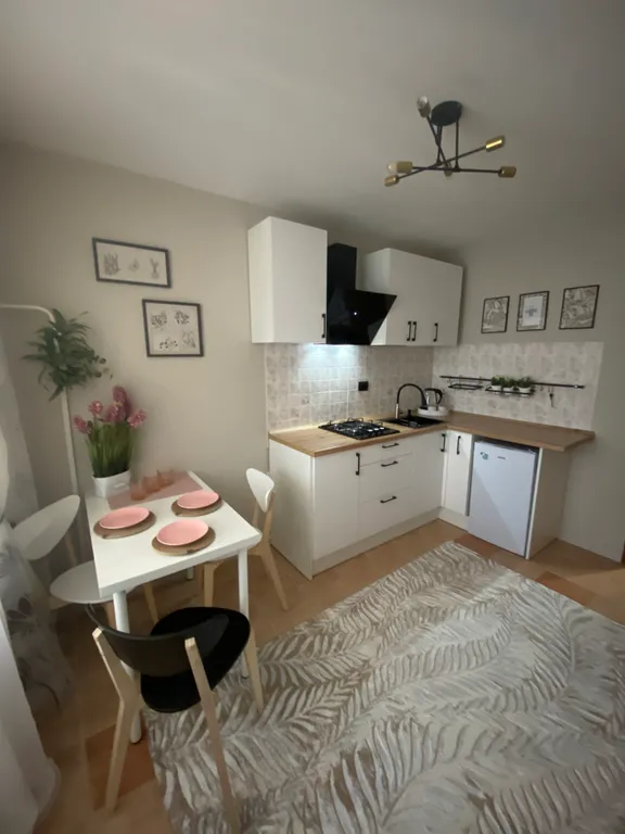 Уютная квартира в центре города — аренда посуточно в Логойск