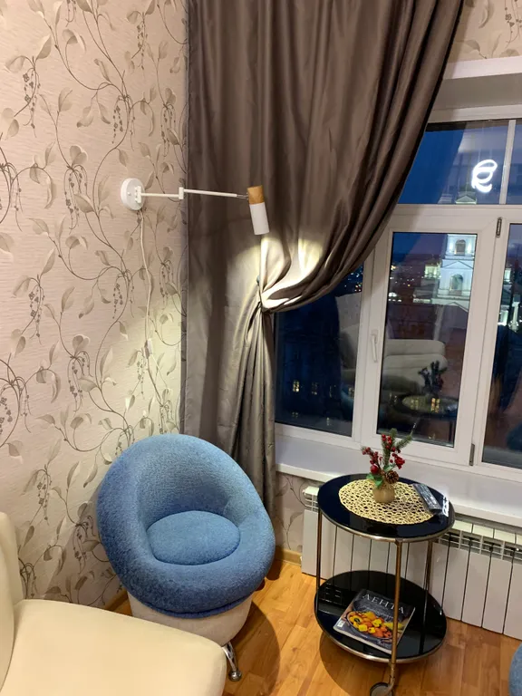 Двухуровневая студия в центре города с видом на Спасский собор