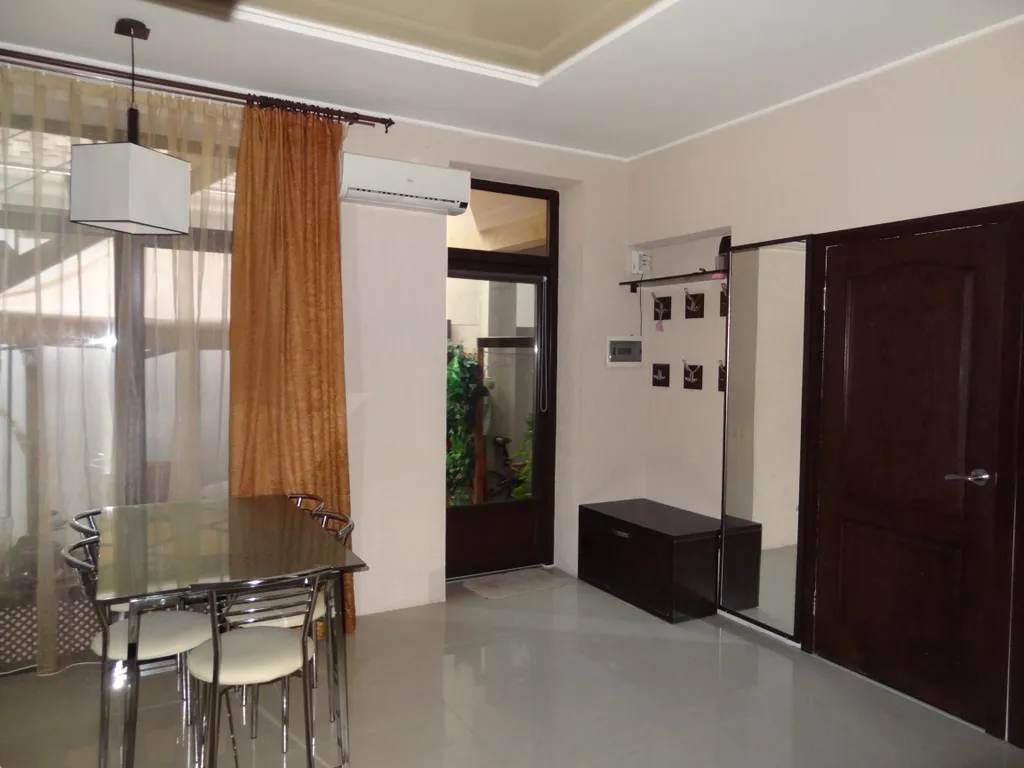 Апартаменты в центре курортной жизни Евпатории