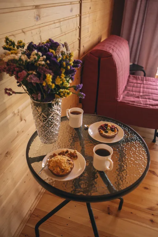 Уютный домик с кухней и верандой