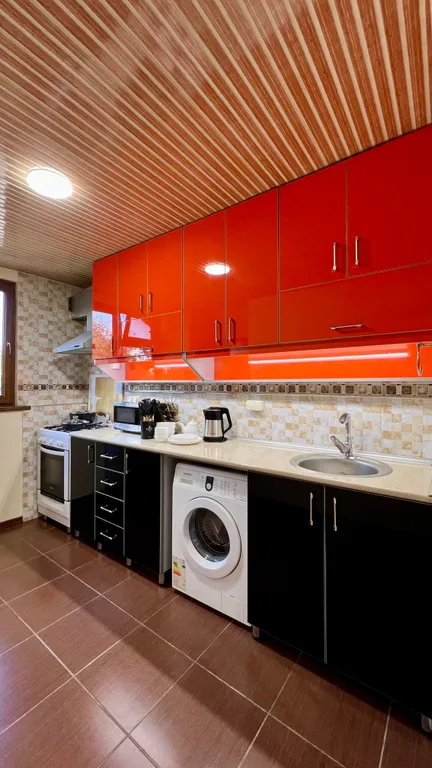 Уютная квартира у метро Дружбы Народов