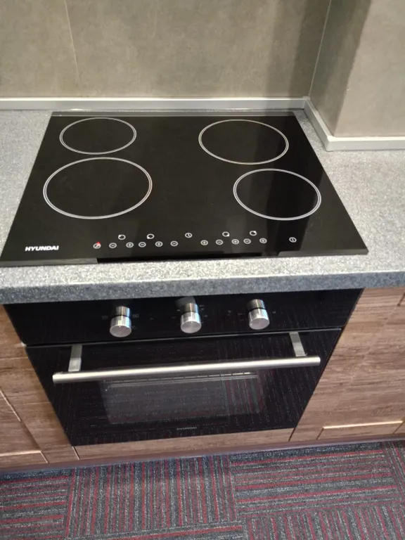 Двухкомнатные апартаменты Солнечная долина с увеличенной кроватью