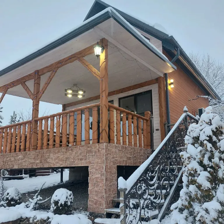 Коттедж с видом на горы