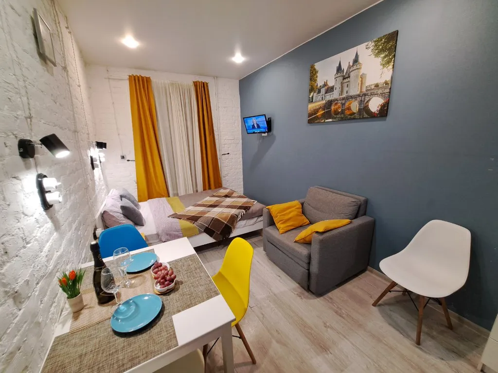 Уютная квартира-студия в центре с бесплатной парковкой — аренда посуточно в Санкт-Петербург