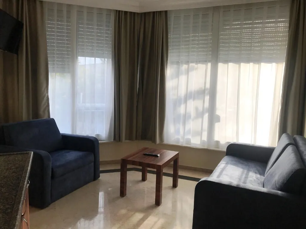 Уютные апартаменты в центре города у моря