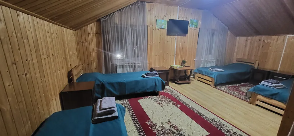 Коттедж Уютный двухэтажный дом — Архыз