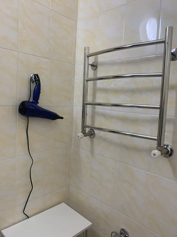 Уютная квартира в спальном районе центра города