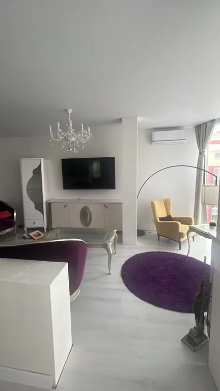 Чудесная квартира с панорамным видом на город