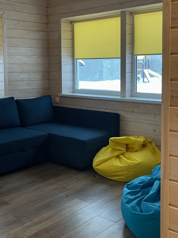 Уютный дом с видом на озеро