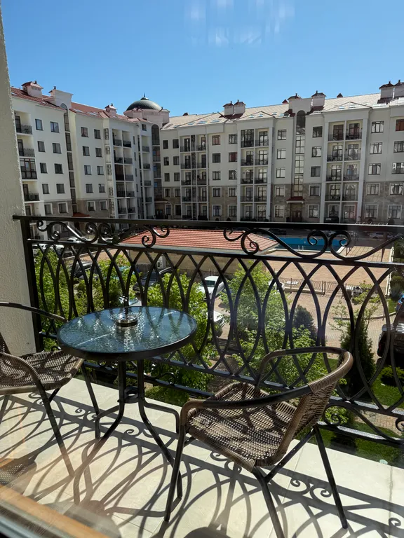 Апартаменты В Изумрудном Городе с дизайнерским ремонтом