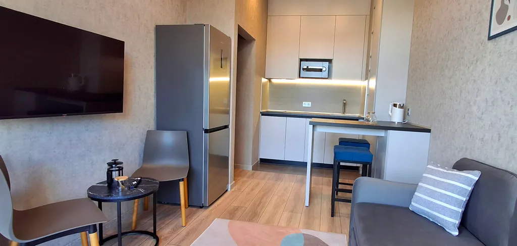 Тёплый берег