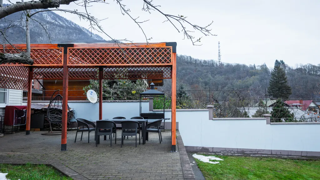 Дом с баней