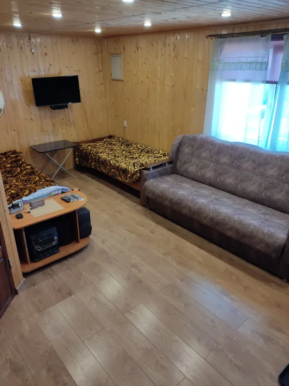 Домик на берегу