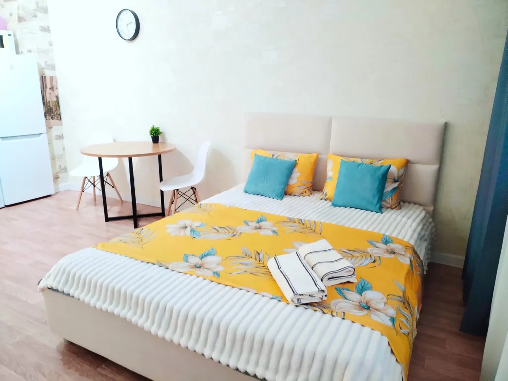 Уютная очень красивая студия, рядом Аура, жд, аэропорт, парк, кафе