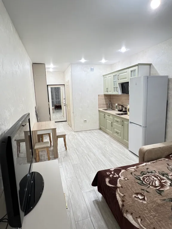 Квартира Уютная студия с прекрасным видом на лес — аренда посуточно в Орёл-Изумруд