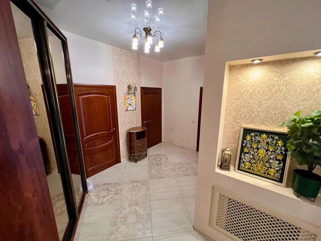 135 м² в центре с паркингом