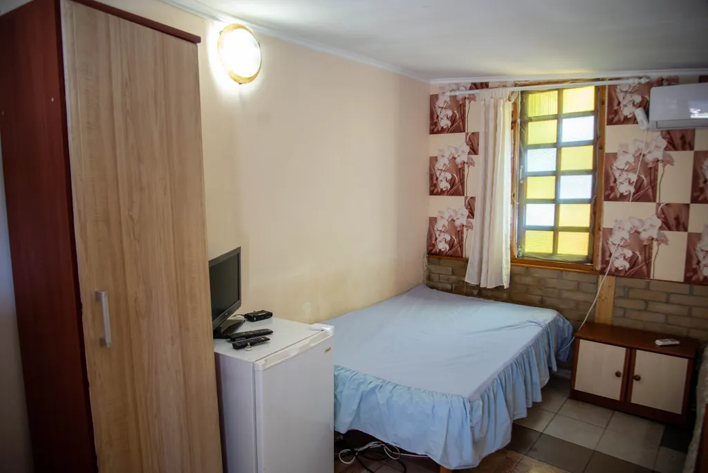 Домик с террасой