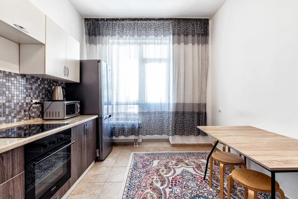 Уютная 2-х комнатная квартира возле Экспо