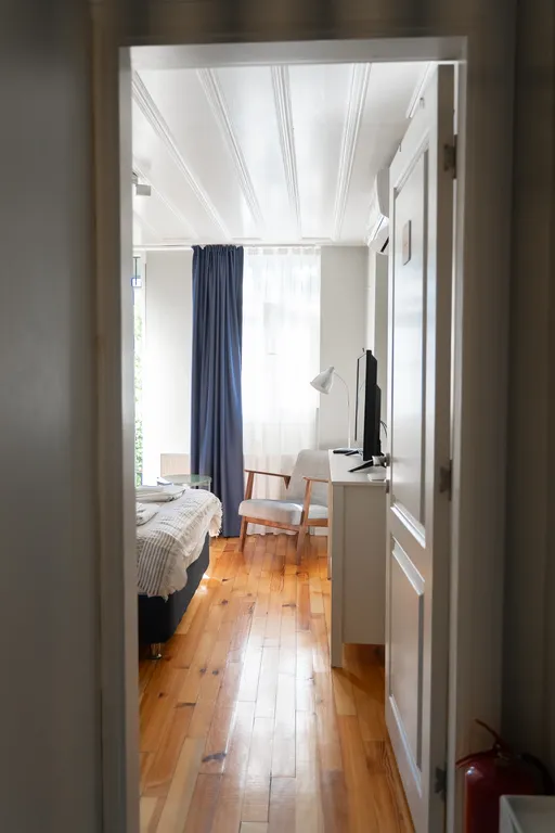 Уютная квартира в центре с садом