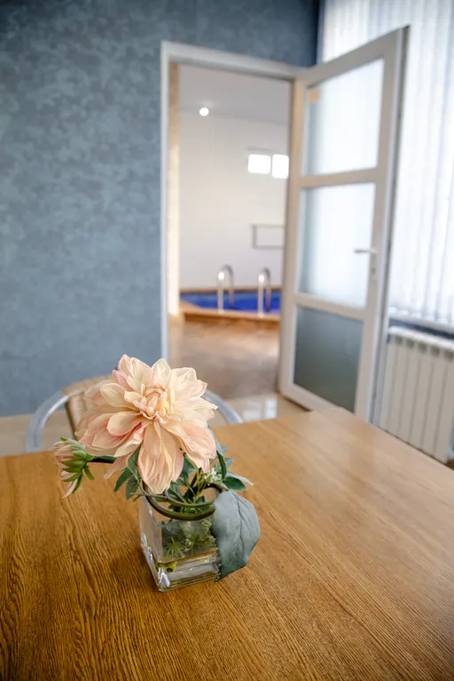 Отдельный коттедж "Регина" с бассейном и хаммамом  рядом с Сочи Парком