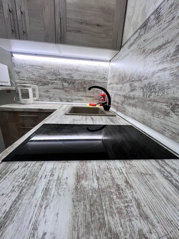 Свежая студия рядом с онкоцентром