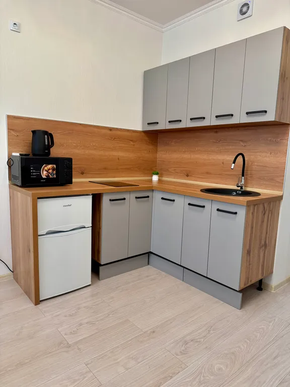 Квартира Студия с лоджией и красивым видом — аренда посуточно в Екатеринбург