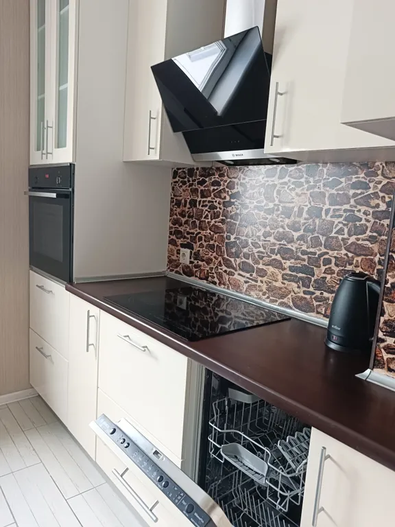 Уютная евро-трешка в 5 минутах от центра города