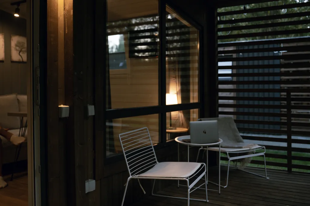 Уютные дома для отдыха от городской суеты на берегу Волги