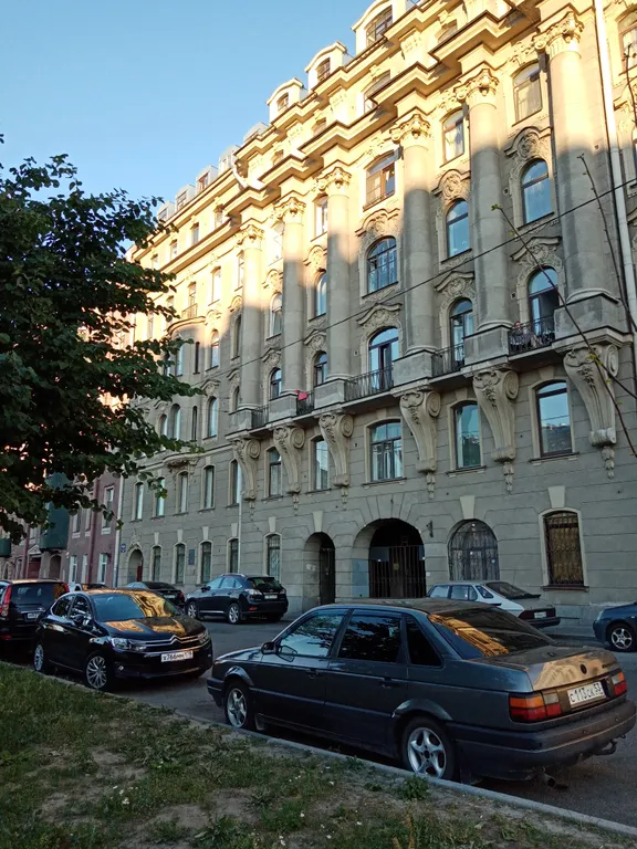 Квартира Двухуровневая квартира студия в историческом центре Петербурга — Санкт-Петербург