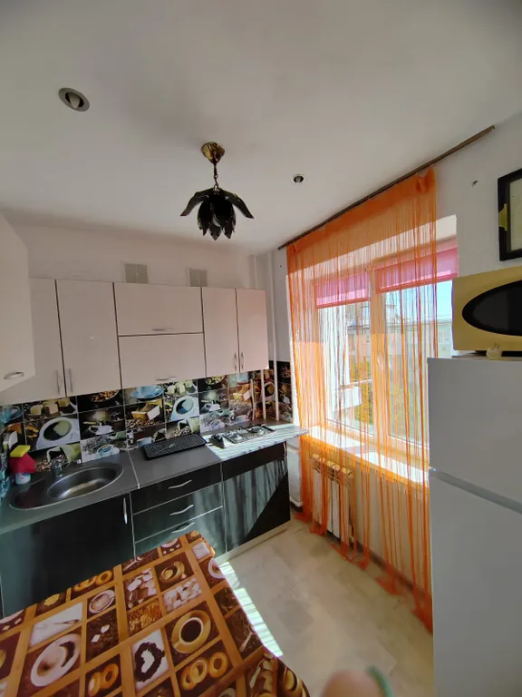 2-комнатная квартира на 4-6 человек с видом на море