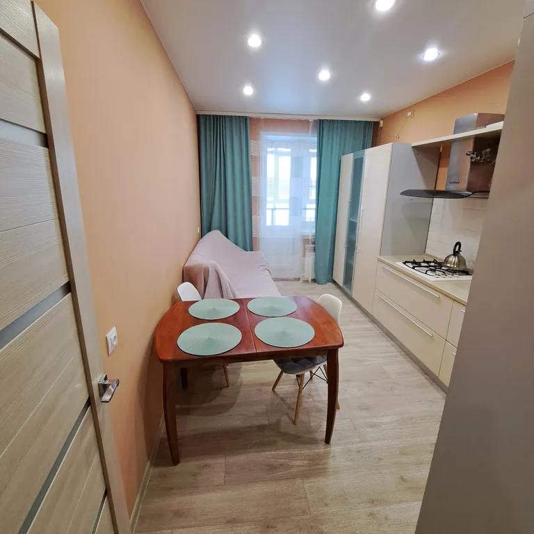 Новая и уютная квартира у парка на Никитской