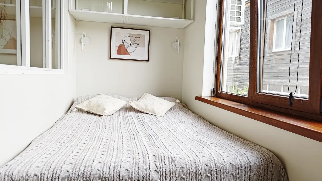 Студия в стиле бохо с видом на горы — уют и комфорт в центре