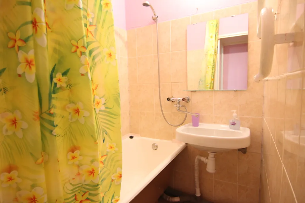 1-комнатная квартира полулюкс в спальном районе