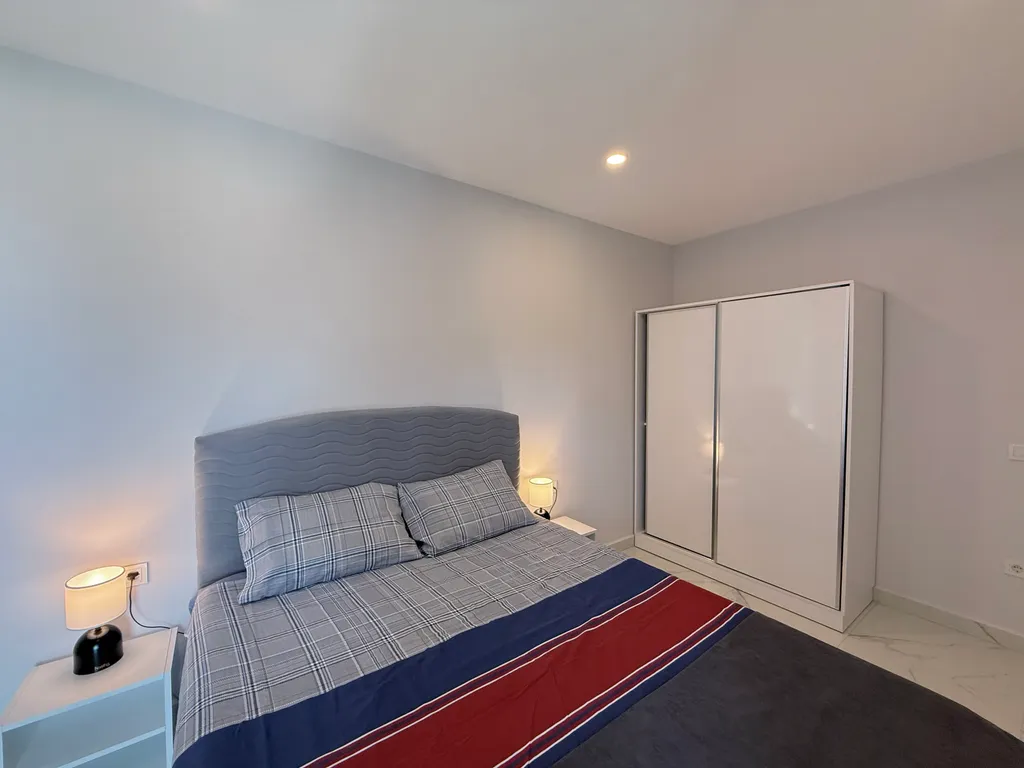 Квартира с видом на море и горы. Пляж Клеопатра