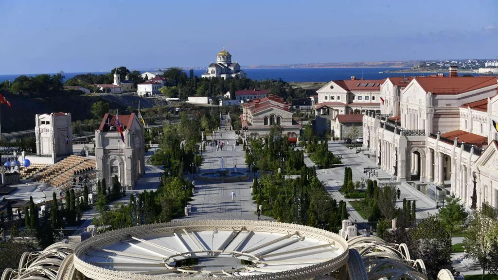 Уютная квартира у моря рядом с Херсонесом — аренда посуточно в Севастополь