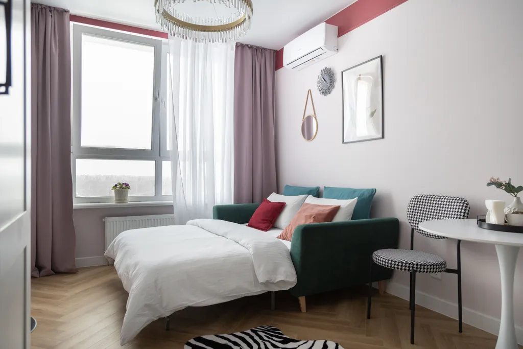 Андреевская студия с камином