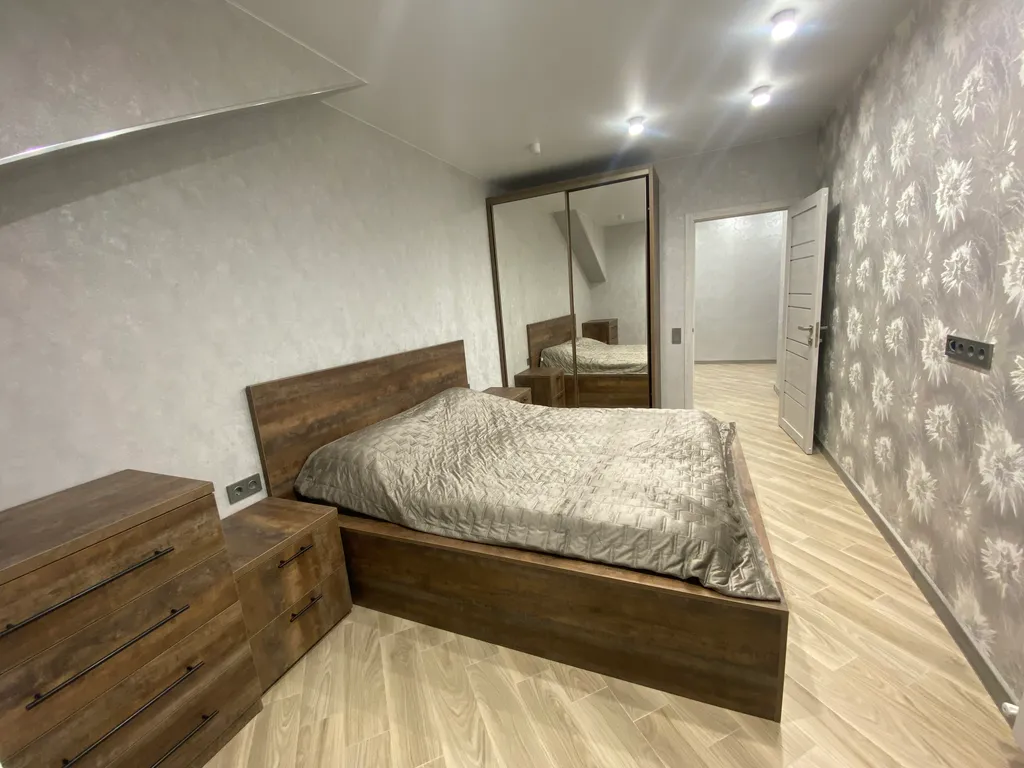 Уютная двухкомнатная квартира с красивым видом на горы