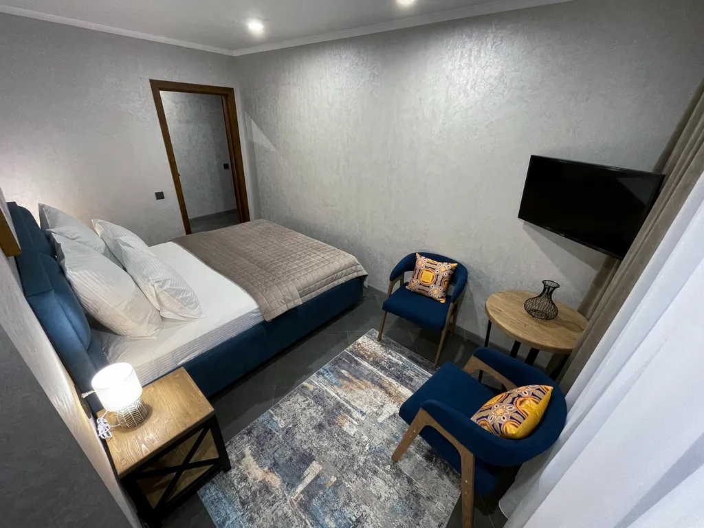 Уютный дом с двумя раздельными квартирами в центре