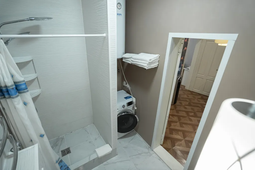 4-комнатная Квартира