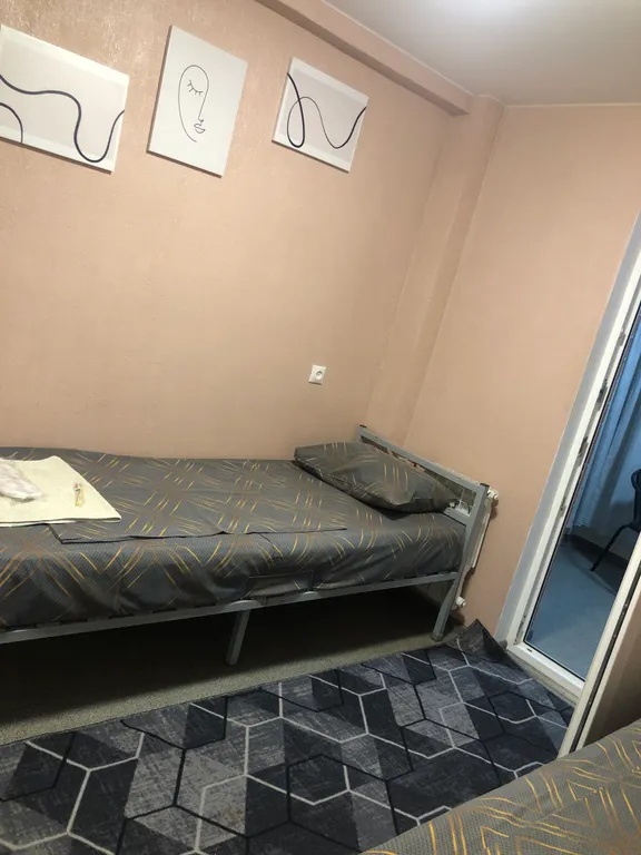 Двухместный ночлег гостиничного типа в Каменске Шахтинском