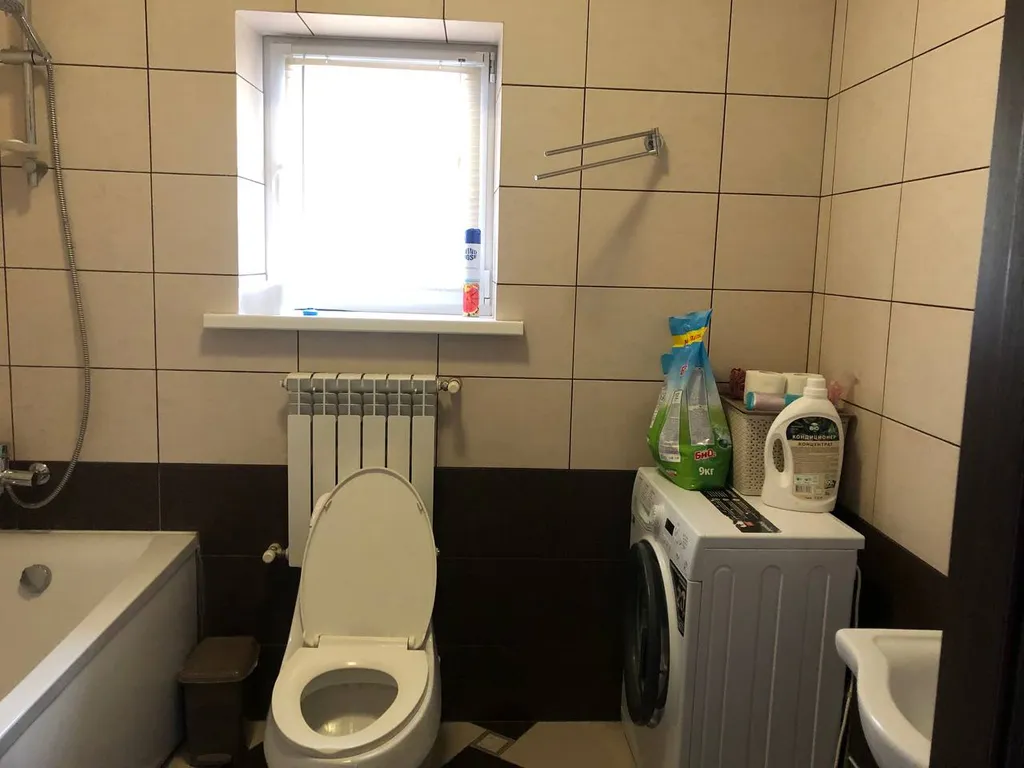 Загородный дом рядом с озером