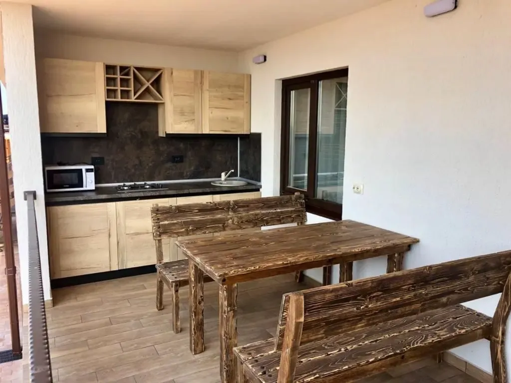 Коттедж Таунхаус 3-комнатный двухэтажный с видом на станицу — аренда посуточно в Голубицкая