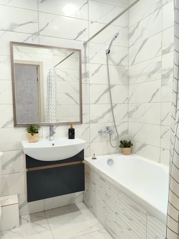 Яркая квартира на Визнюка