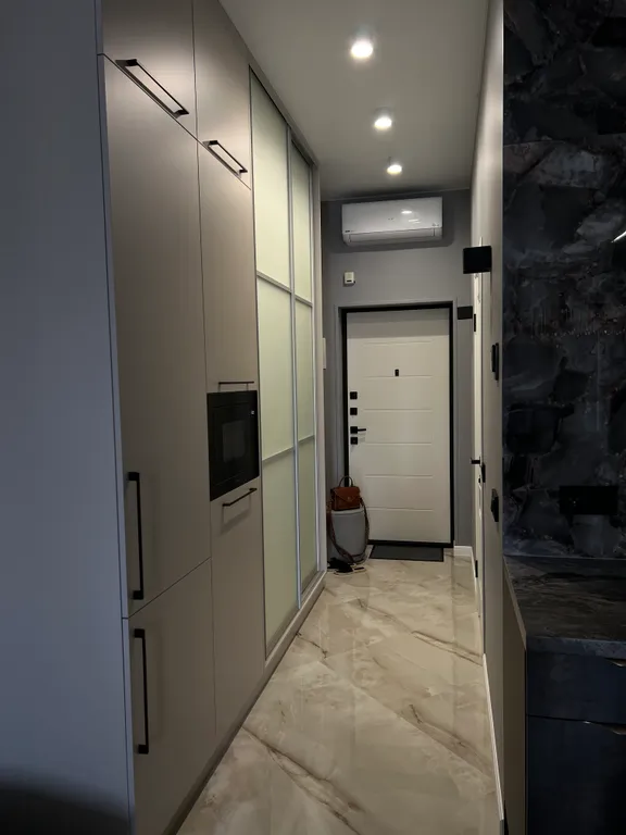 Студия с видом на море