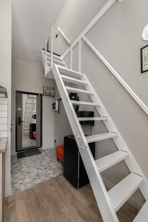 Квартира Квартира Уютная студия у метро. Заезд бесконтактно. Отчётные документы — Москва