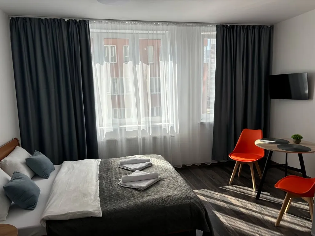 Квартира Уютная студия на набережной в центре Академического района. — аренда посуточно в Екатеринбург