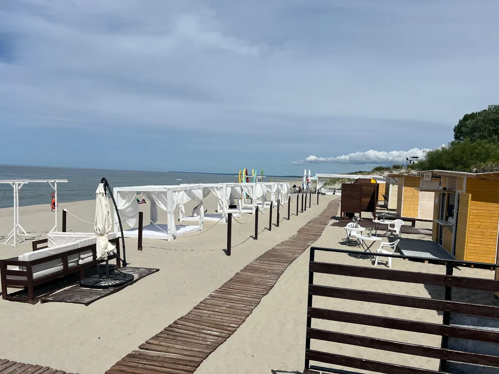 Студия с видом на море